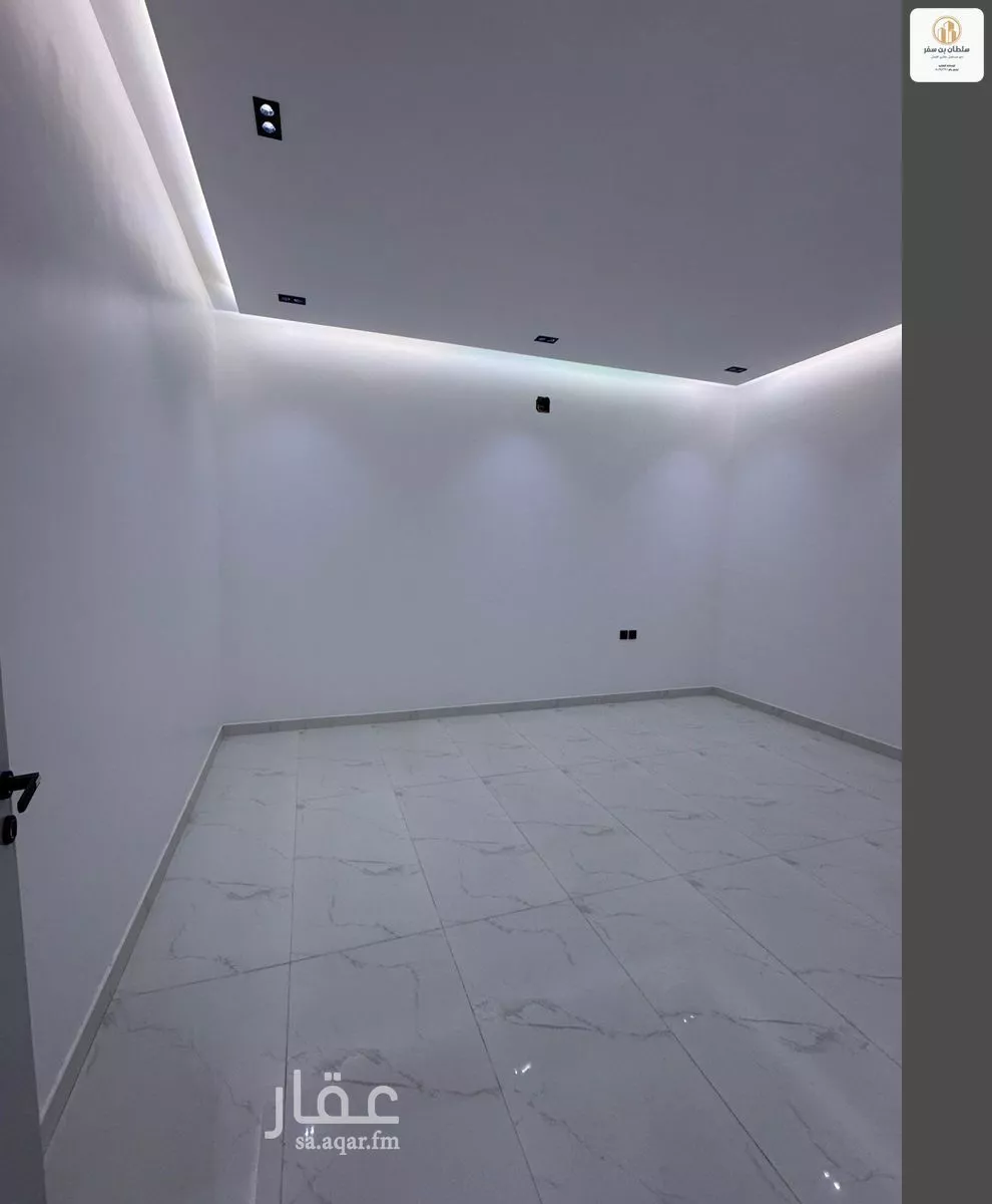 9 bedroom villa in Al Janadriyah 9