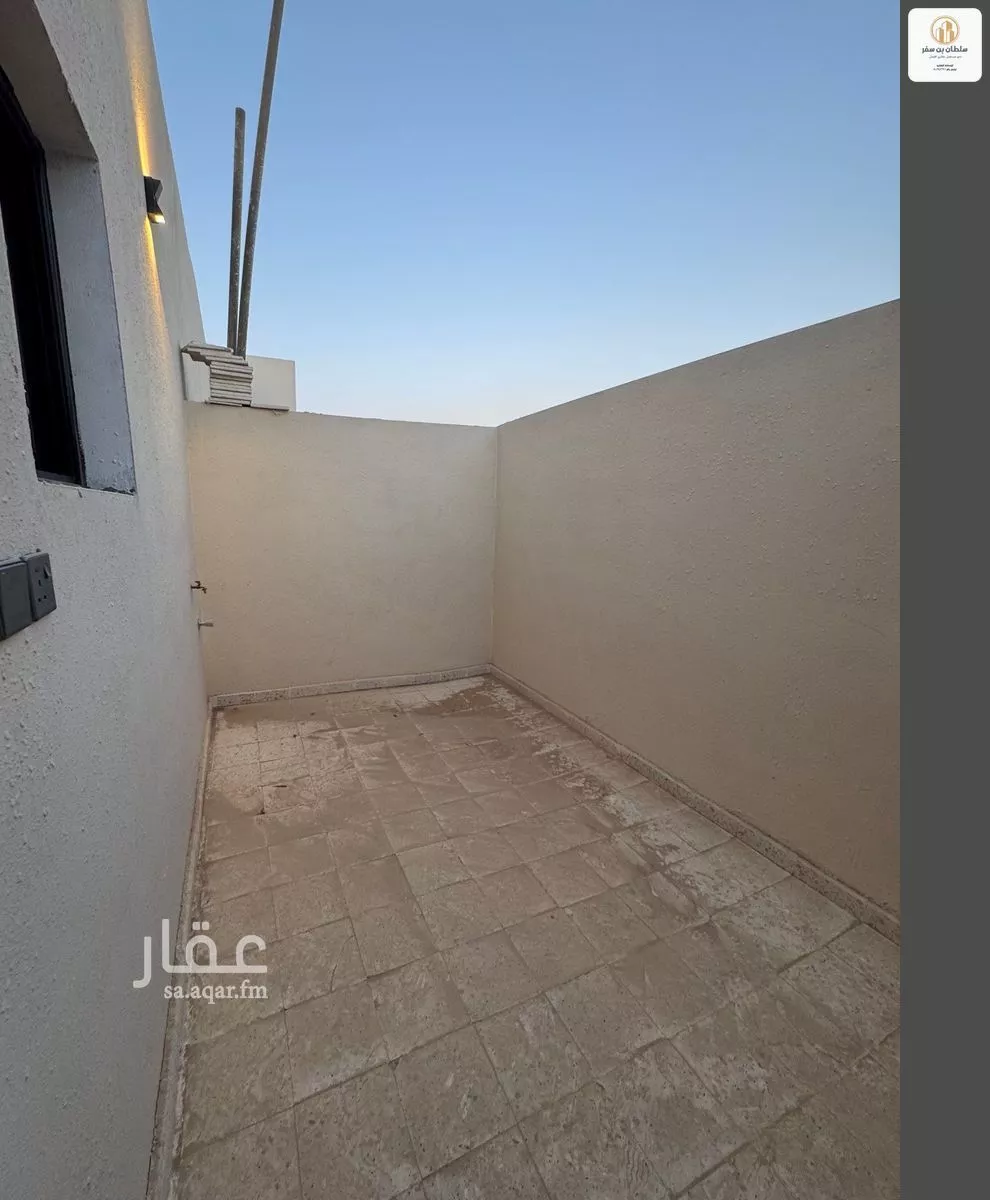 9 bedroom villa in Al Janadriyah 10
