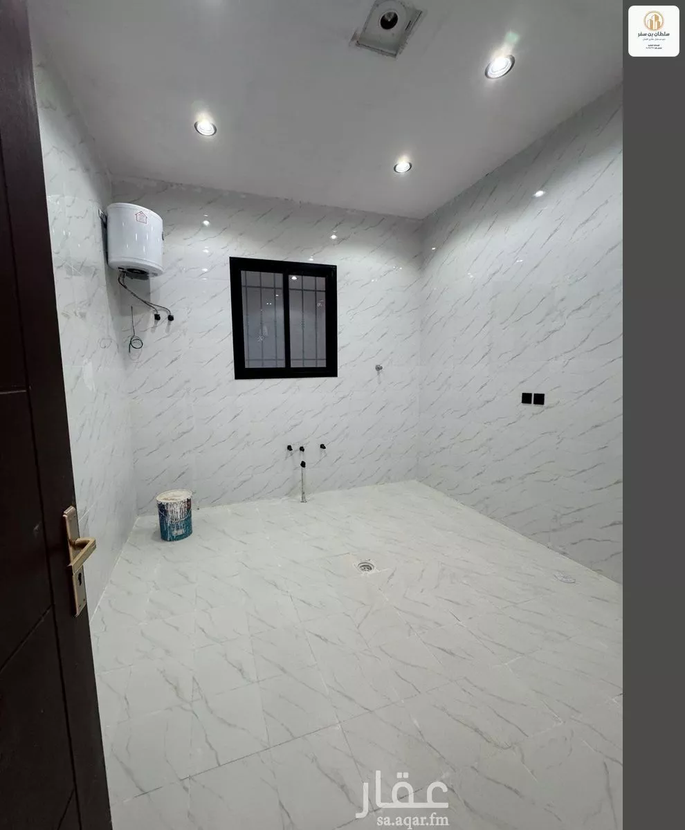 10 bedroom villa in Al Janadriyah 8