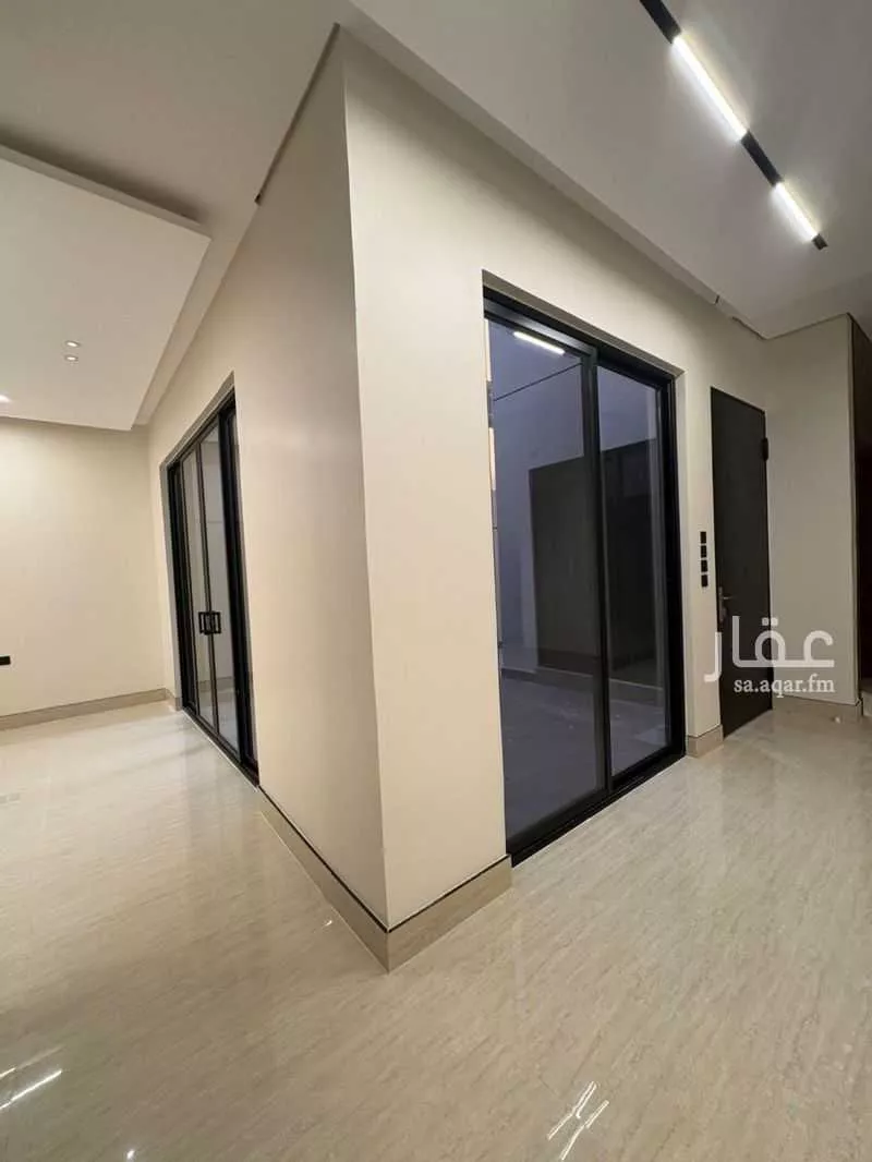 6 bedroom villa in Al Mahdiyyah 12