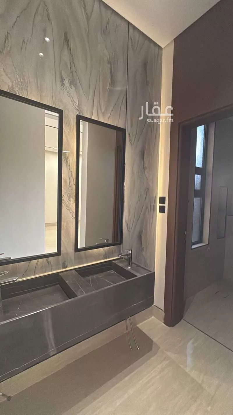 6 bedroom villa in Al Mahdiyyah 8