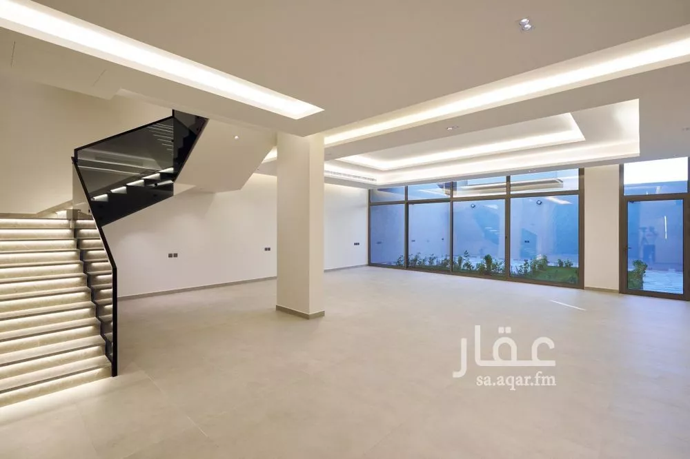 5 bedroom villa in Al Narjis 4