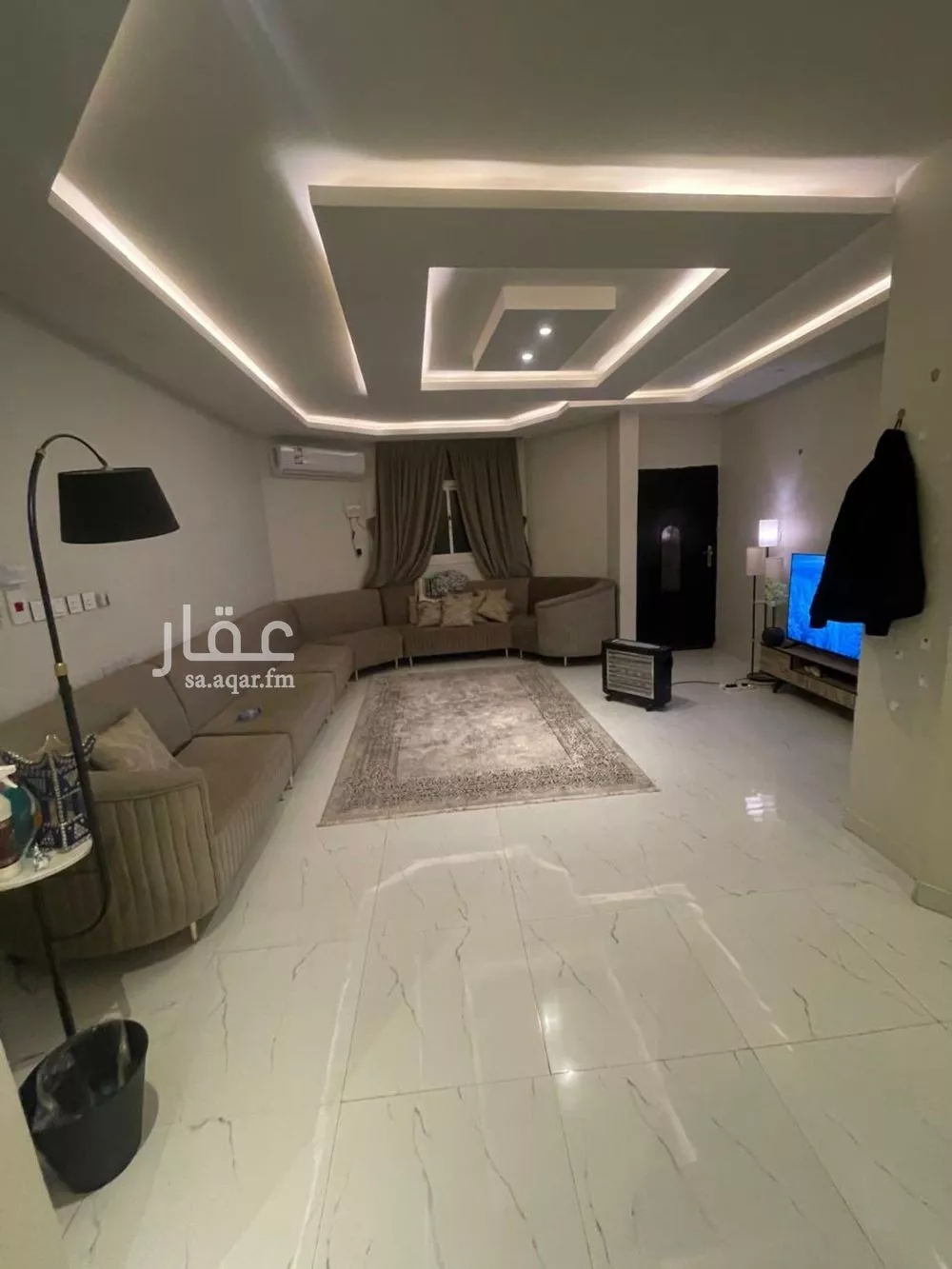 شقة 12 غرف في النهضة 8