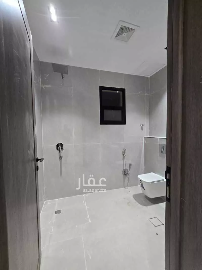 9 bedroom villa in Al Rimal 13