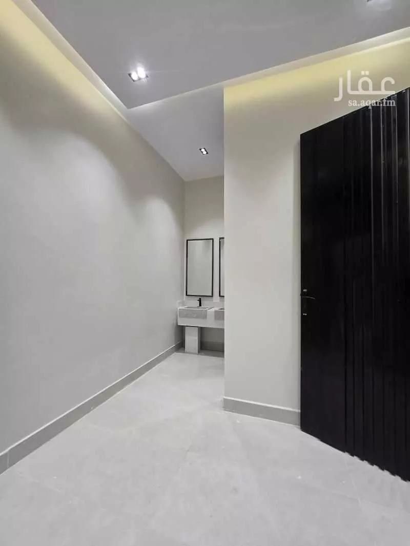 9 bedroom villa in Al Rimal 29