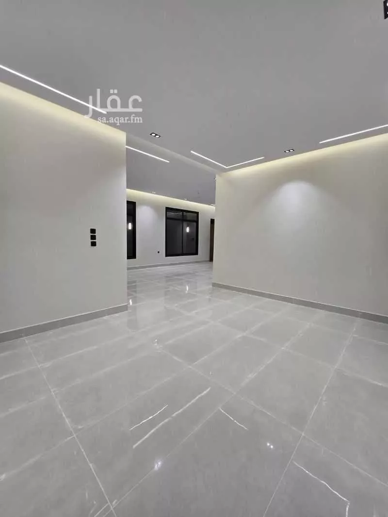 9 bedroom villa in Al Rimal 32