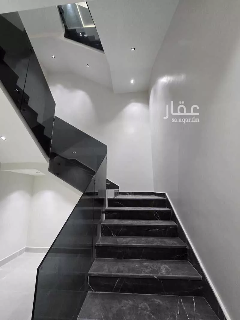 9 bedroom villa in Al Rimal 42