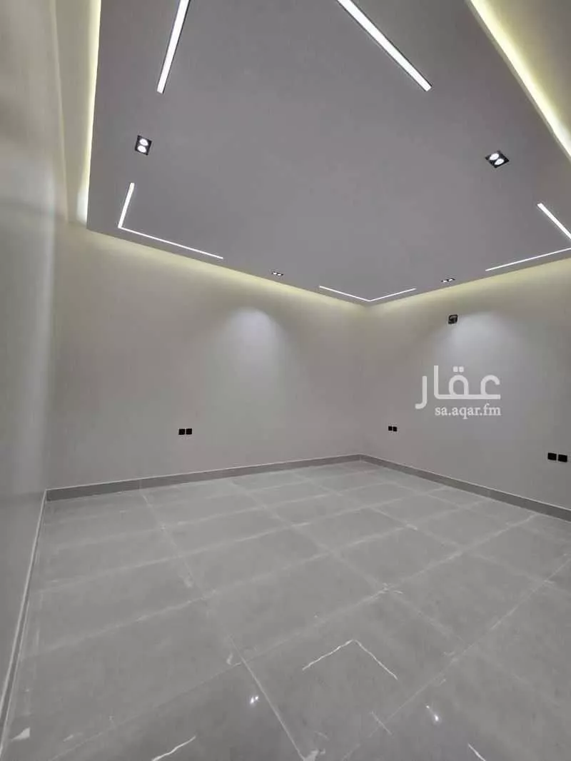 9 bedroom villa in Al Rimal 43