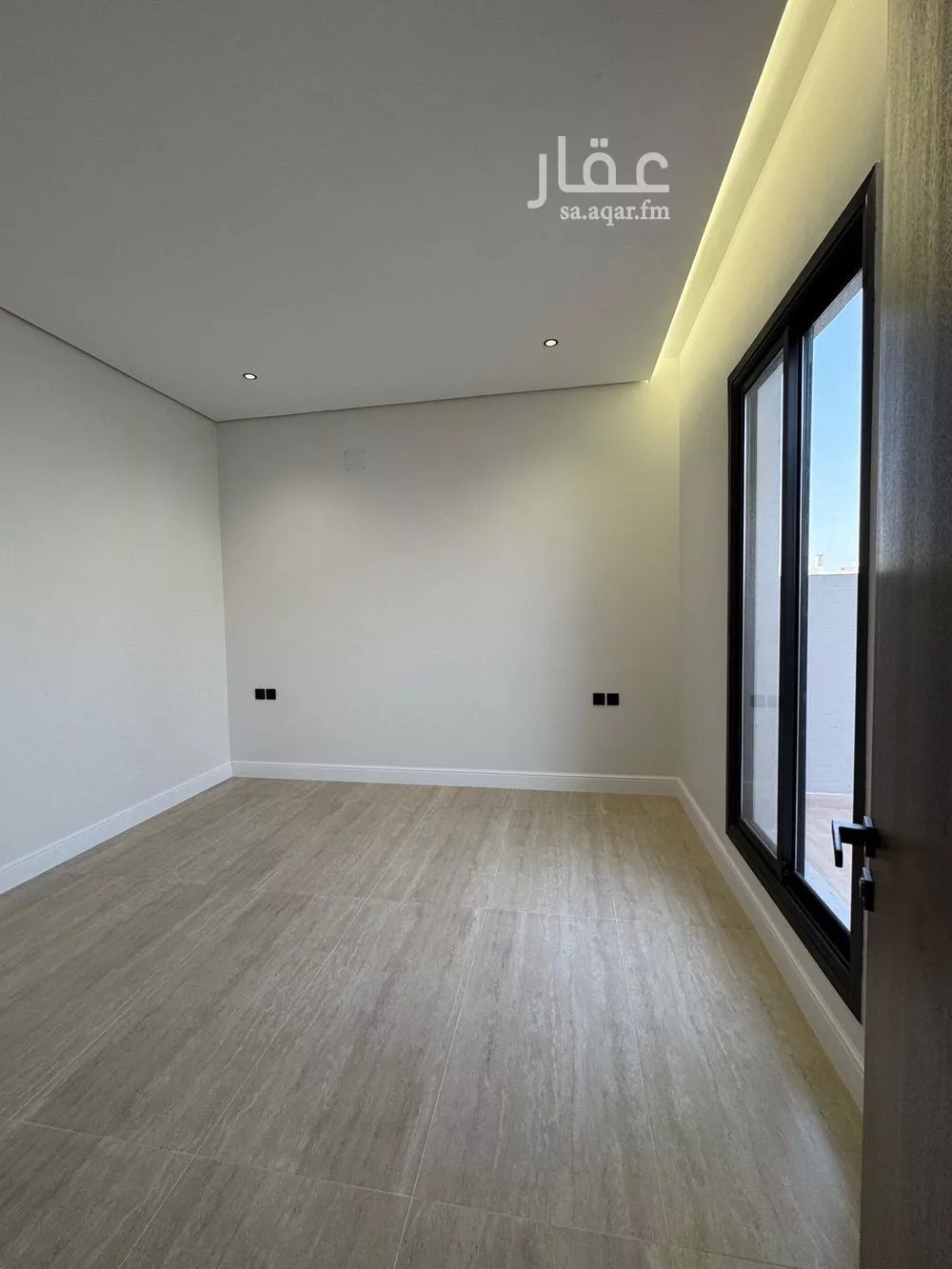 6 bedroom villa in Al Narjis 16