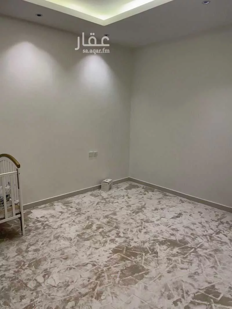 5 bedroom villa in Al Janadriyah 22