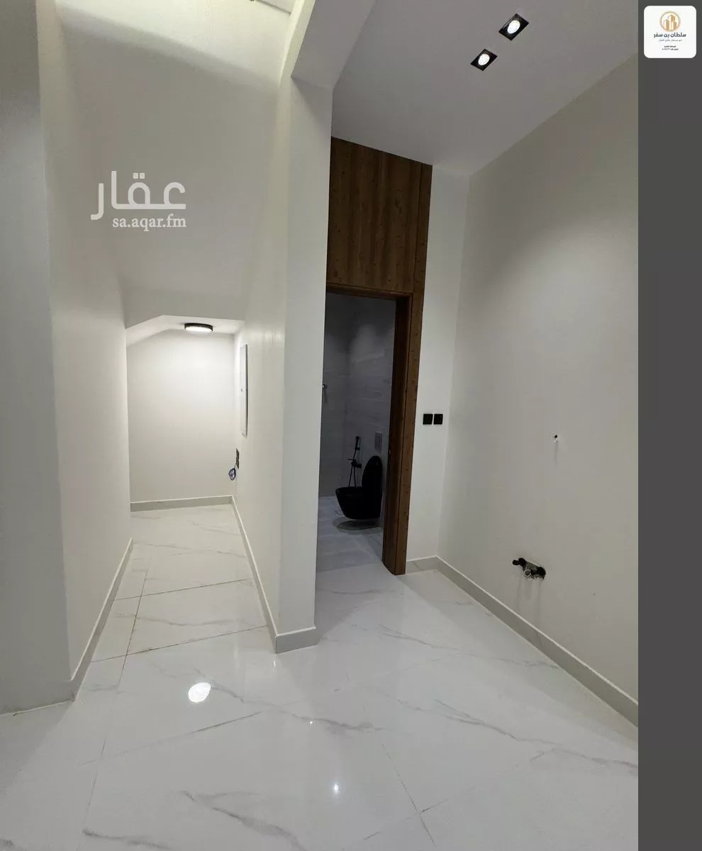 12 bedroom villa in Ash Sharq 4