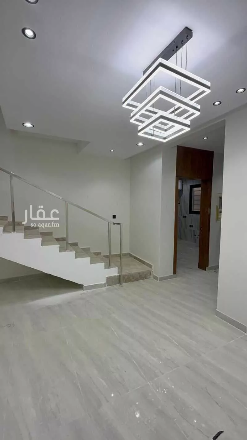 6 bedroom villa in Taibah 4