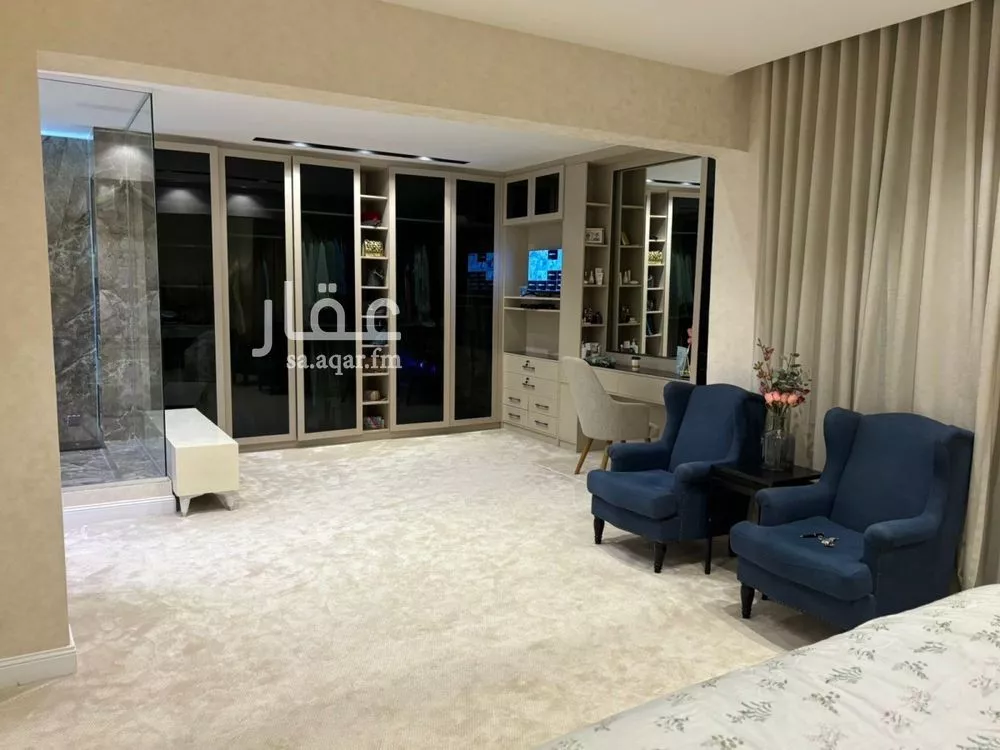 4 bedroom villa in Al Narjis 9
