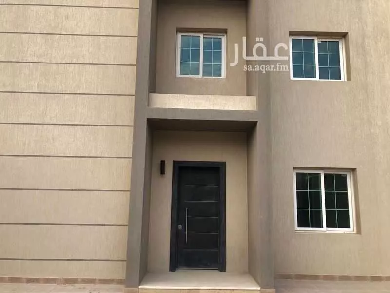 فيلا 5 غرف في العارض 3