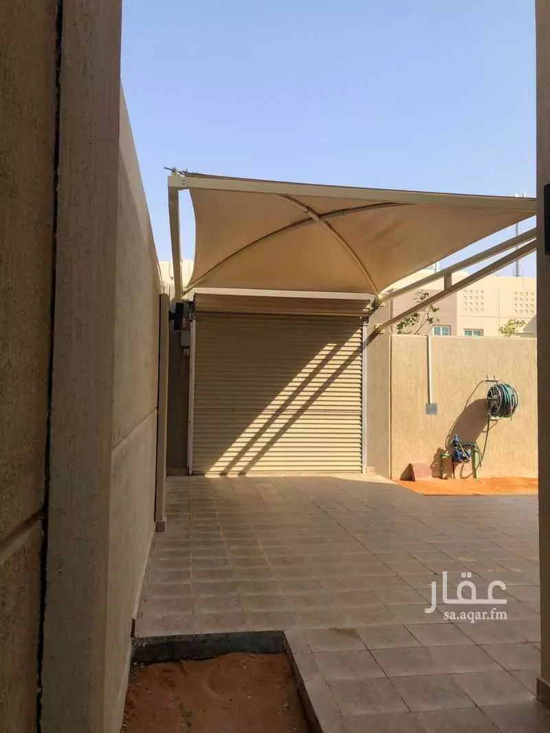 فيلا 5 غرف في العارض 7