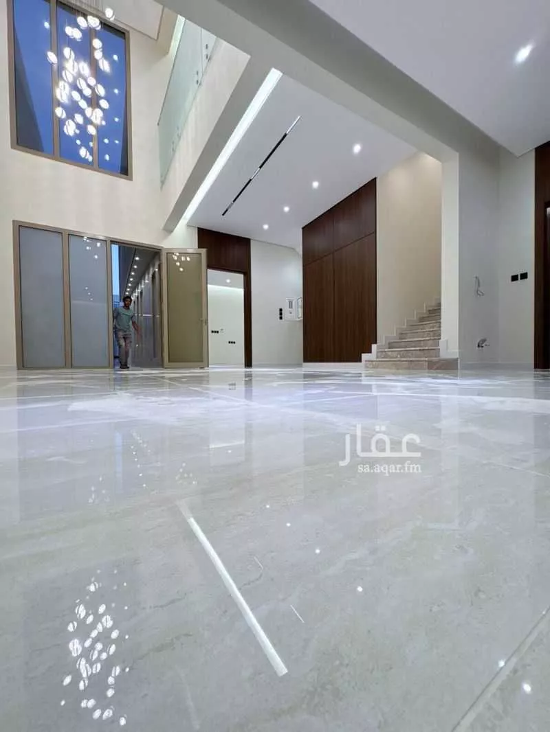 6 bedroom villa in Al Mahdiyyah 2