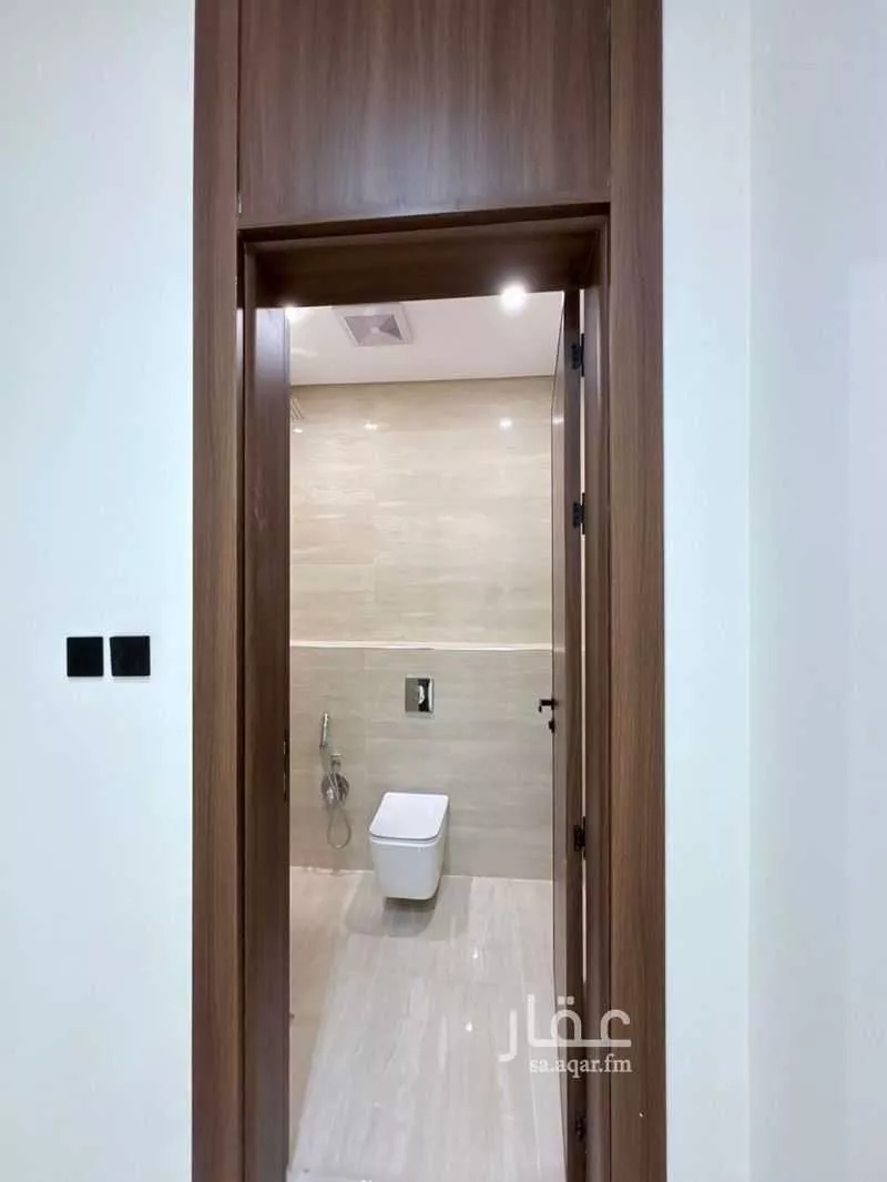 6 bedroom villa in Al Mahdiyyah 5