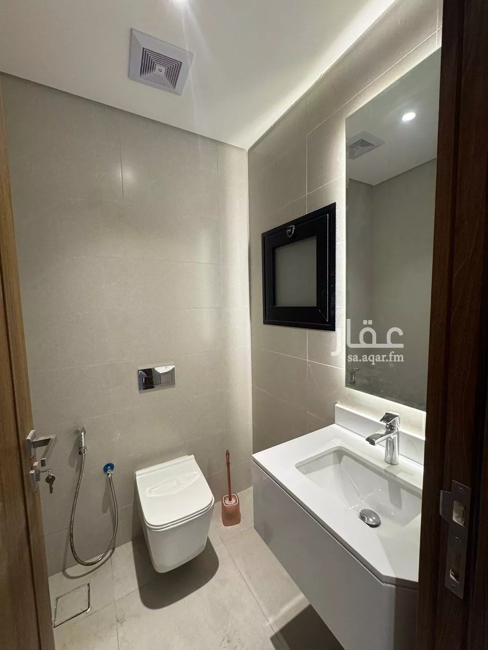 3 bedroom apartment in Ar Rakah Al Janubiyah, Eastern Province 8