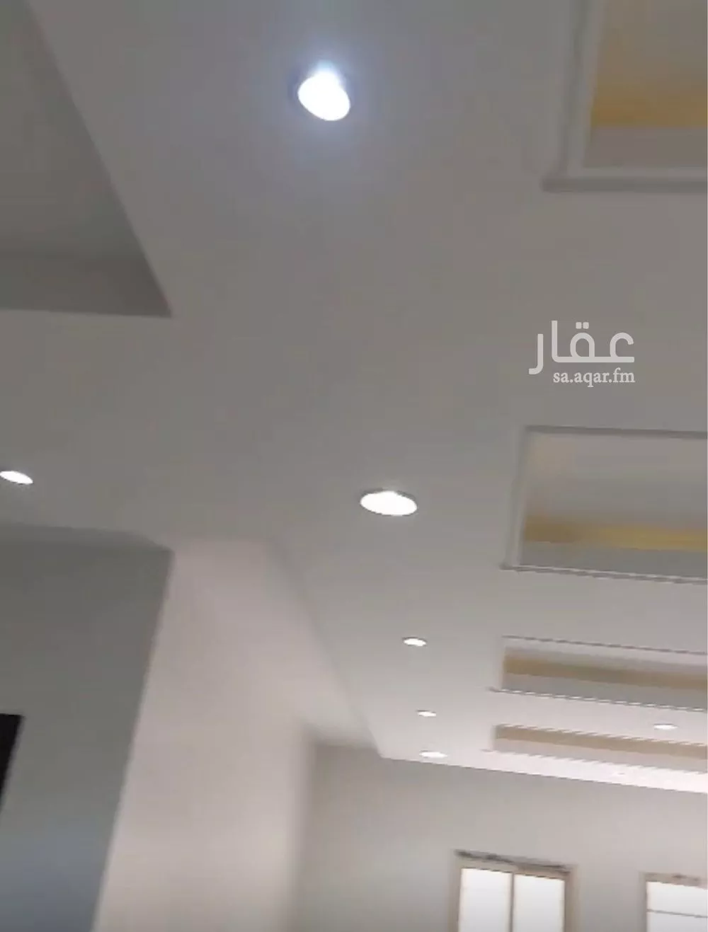 5 bedroom villa in Dhahrat Laban 9