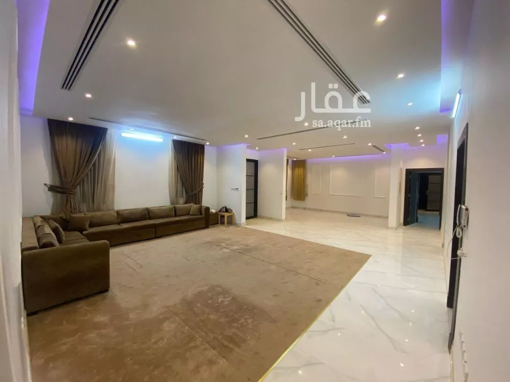 6 bedroom villa in Al Narjis 3