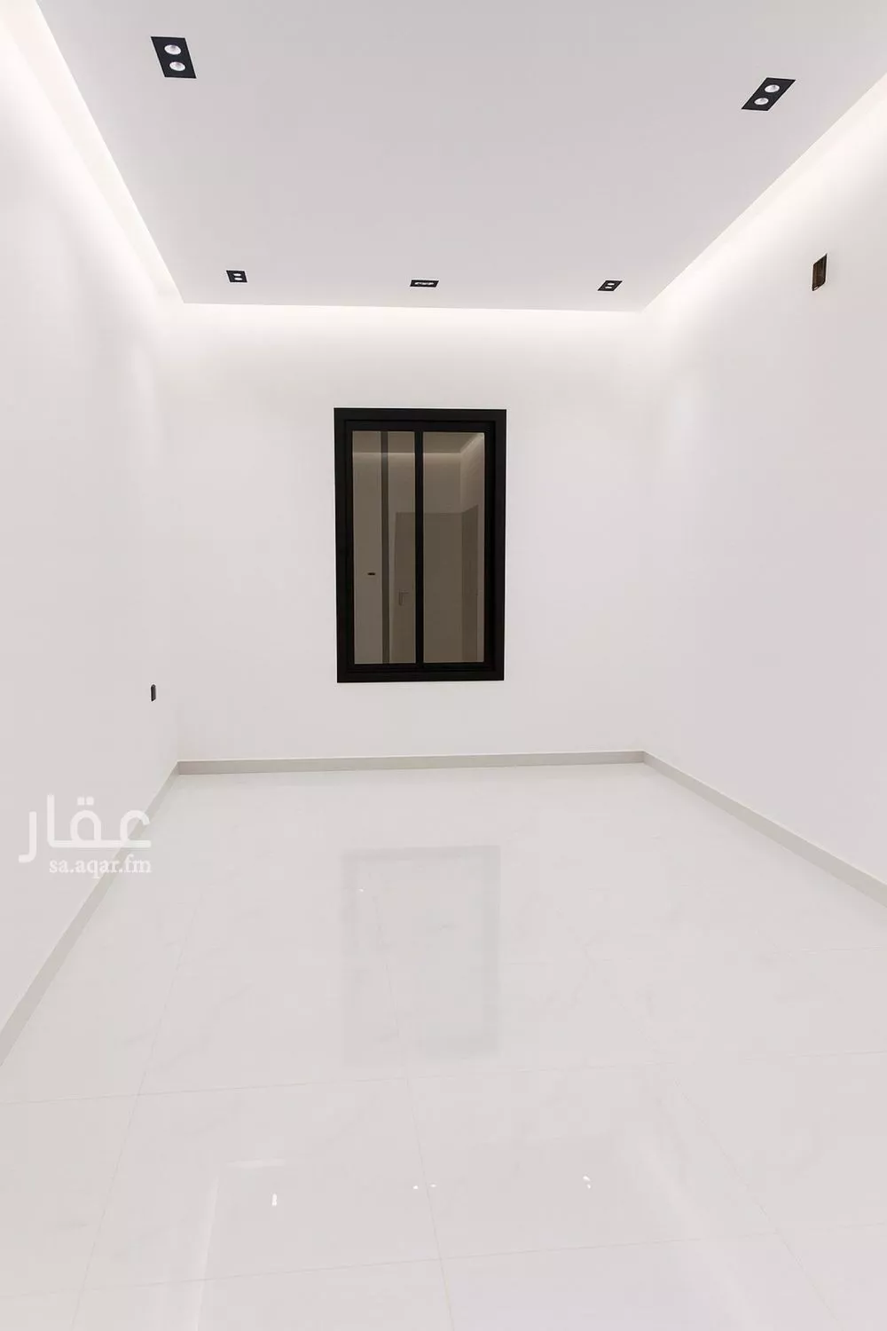 فيلا 4 غرف في الجنادرية 2