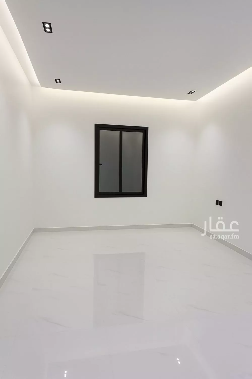 فيلا 4 غرف في الجنادرية 12