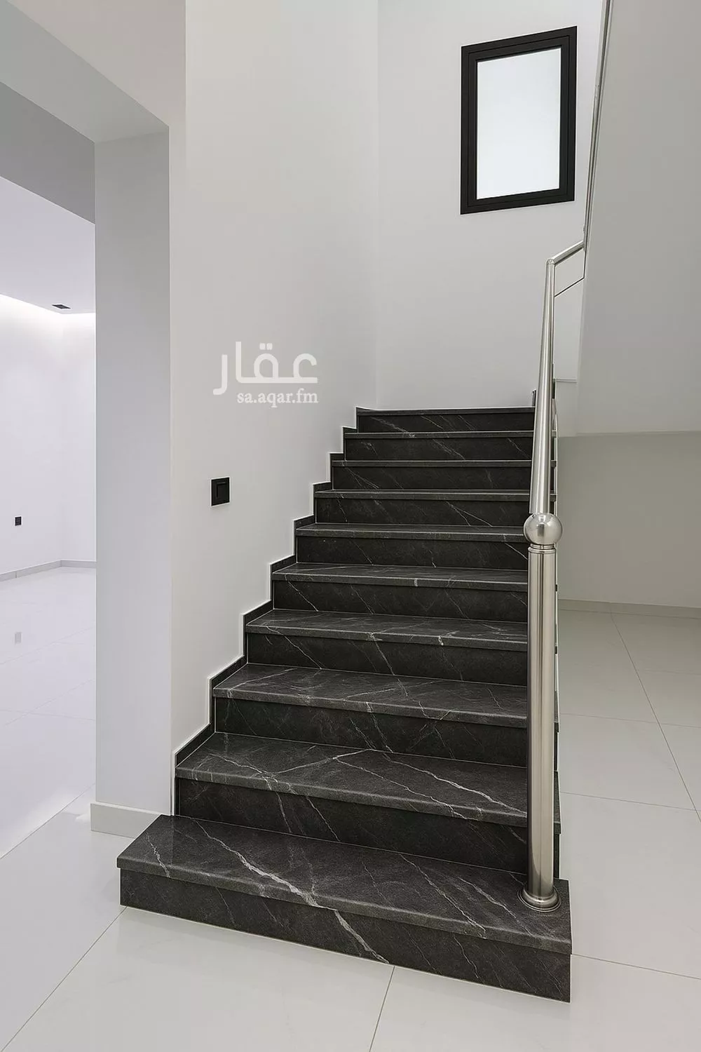 فيلا 4 غرف في الجنادرية 8