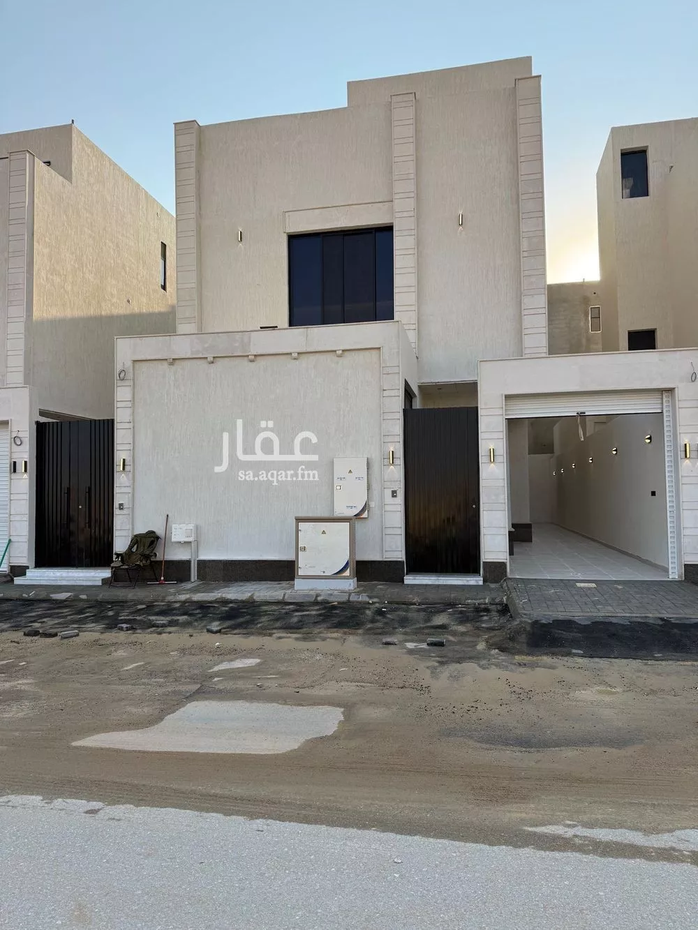 6 bedroom apartment in Al Janadriyah 3