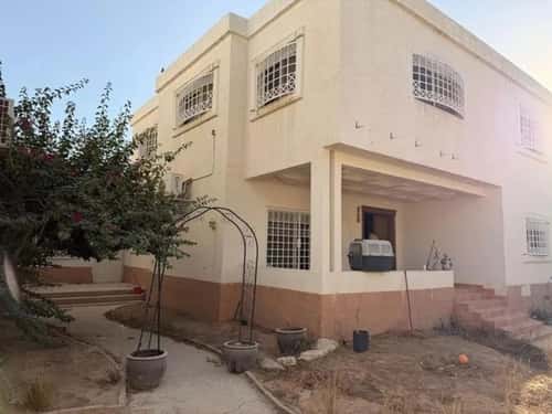فيلا 4 غرف في الربوة، الرياض 9