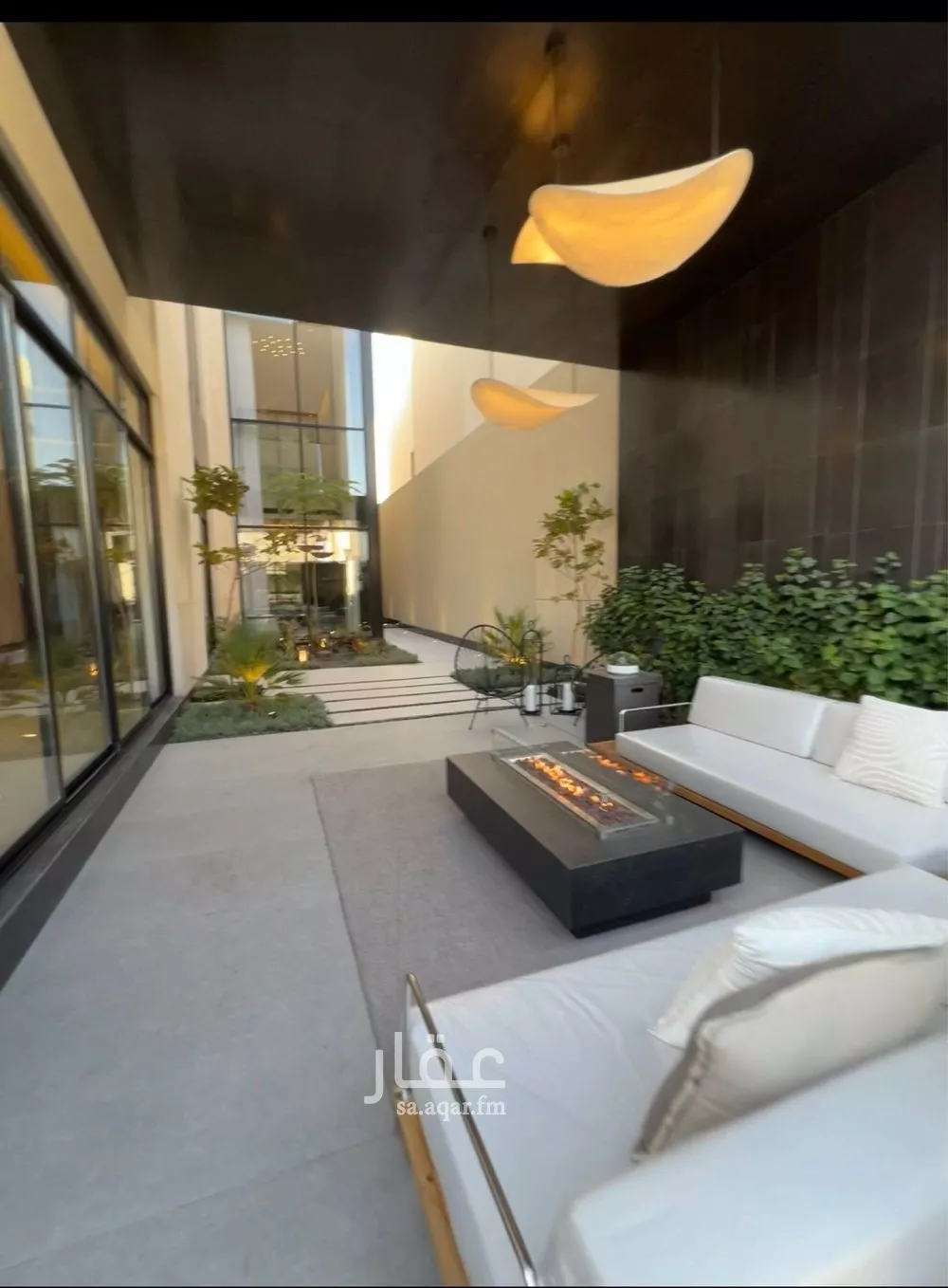 6 bedroom villa in Al Malqa 3