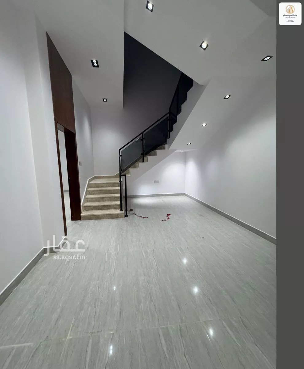 19 bedroom villa in Al Janadriyah 6