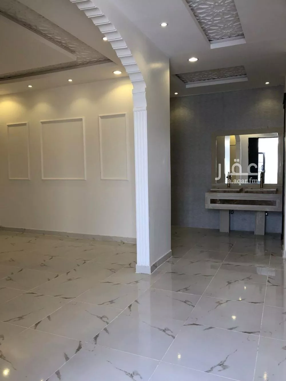 5 bedroom villa in Al Rimal 3