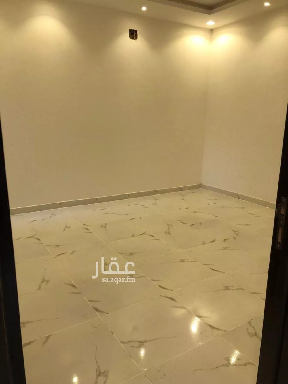 5 bedroom villa in Al Rimal 4