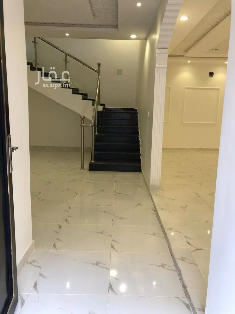 5 bedroom villa in Al Rimal 10