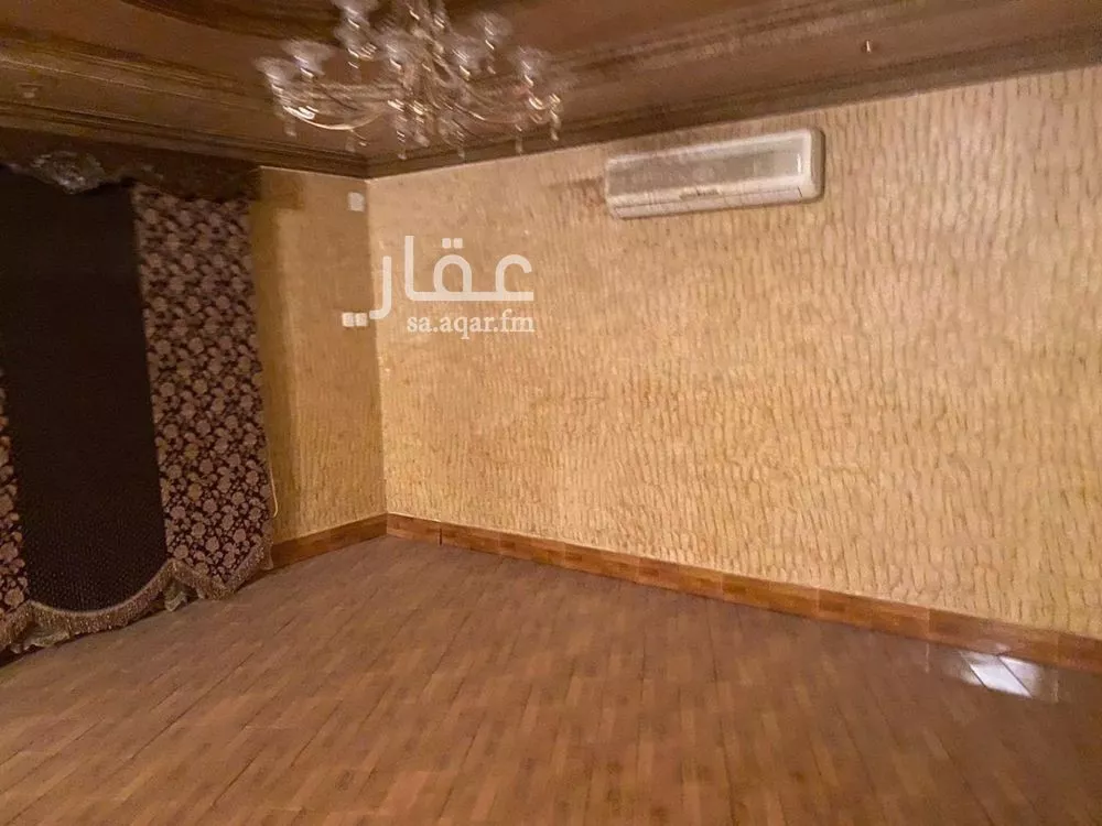 فيلا 6 غرف في العليا 8