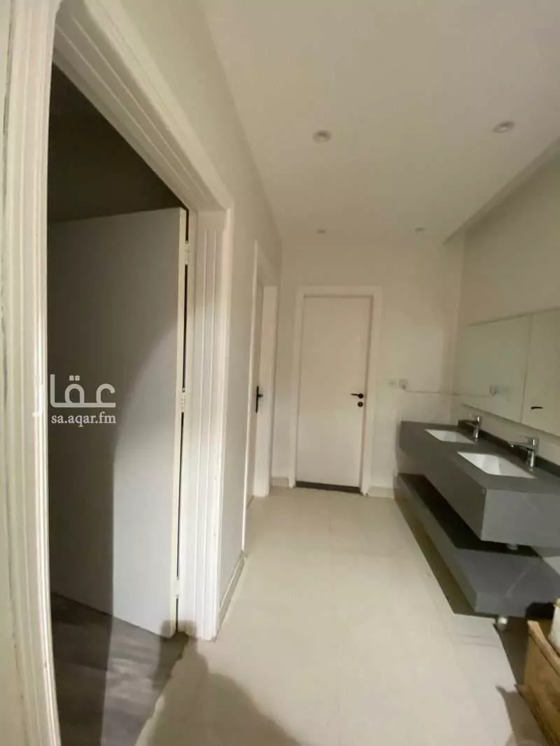 8 bedroom villa in Al Aqiq 13