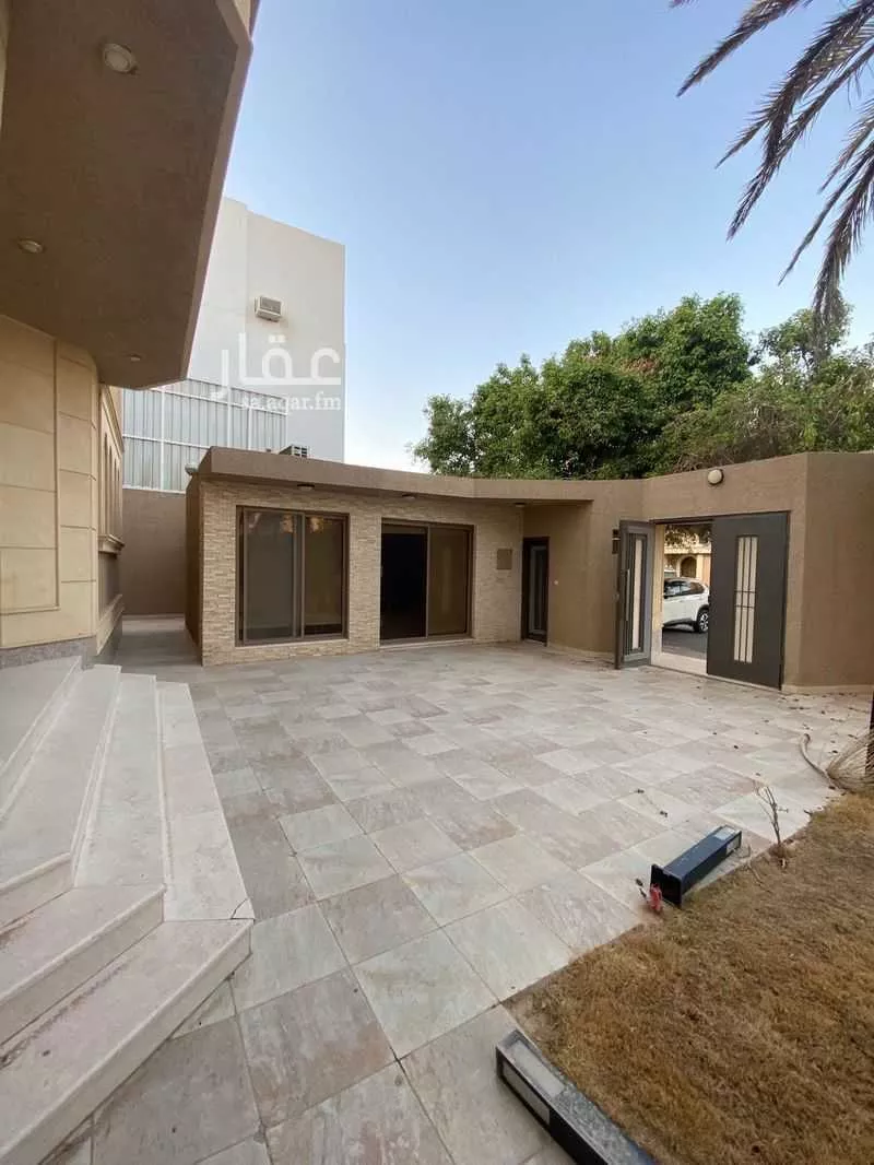 8 bedroom villa in Al Aqiq 7
