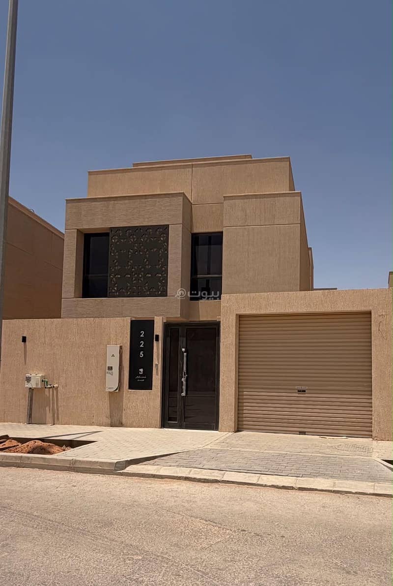 5 bedroom villa in Al Bashaer, Riyadh 15