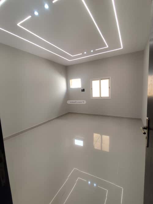 شقة 5 غرف في النور 1