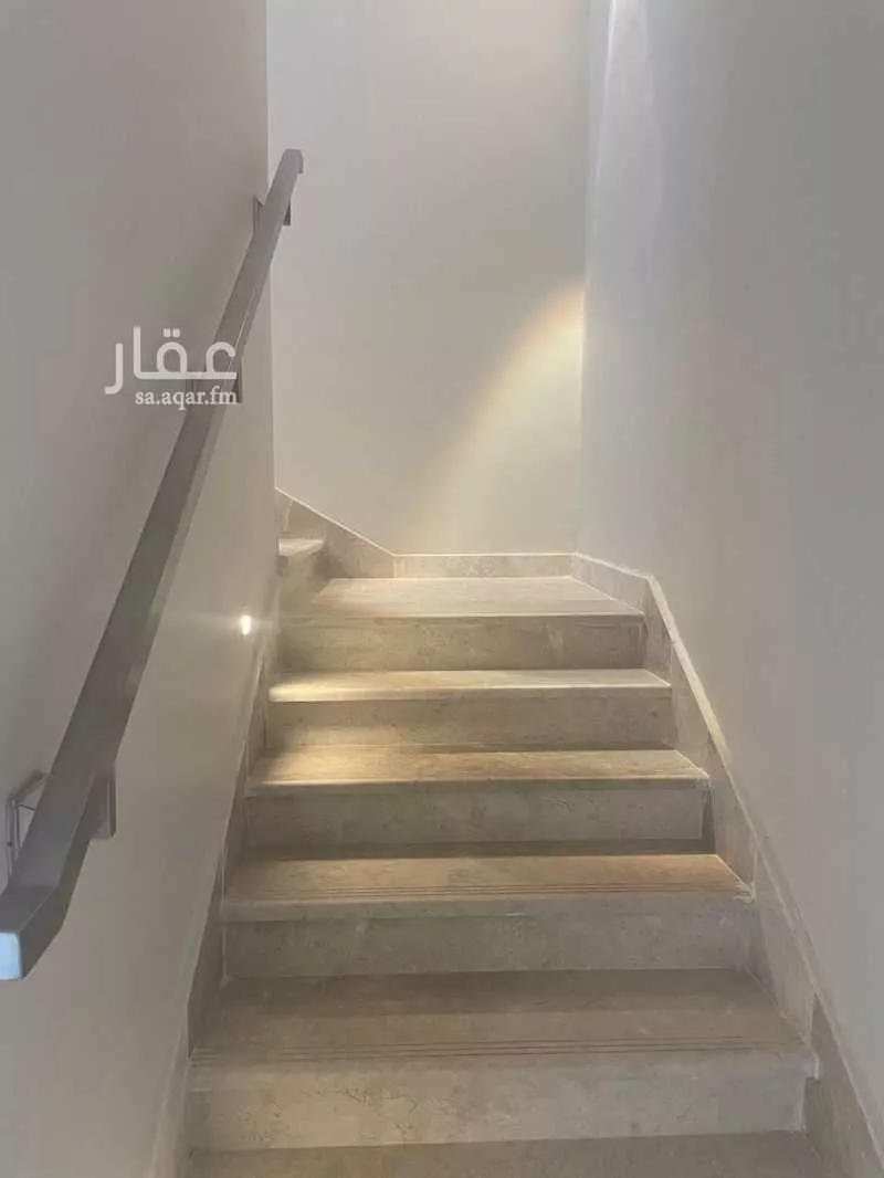 فيلا 4 غرف في الجنادرية 20