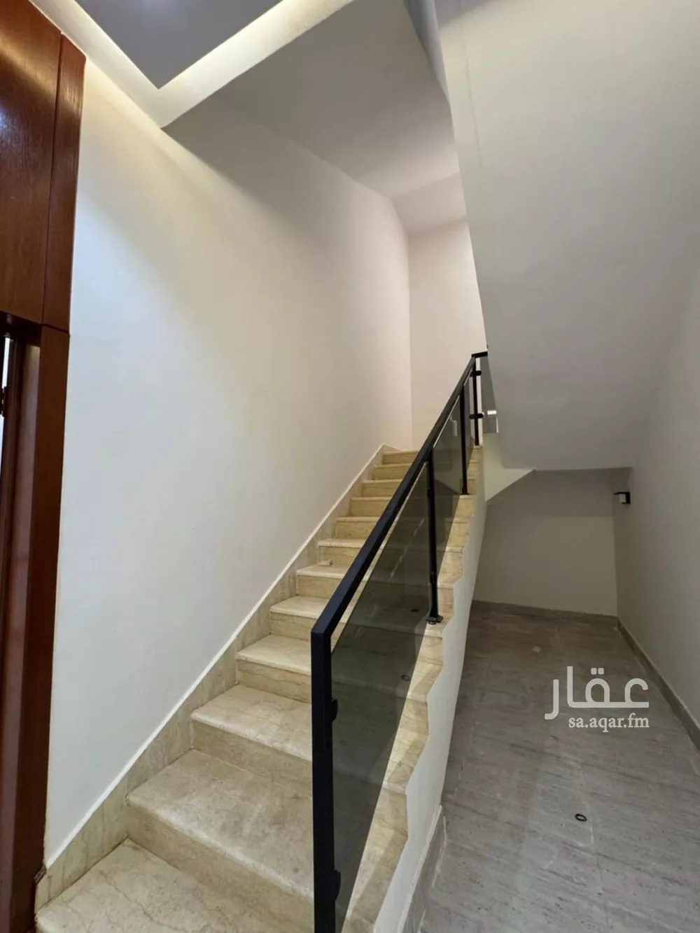 فيلا 7 غرف في طويق 12