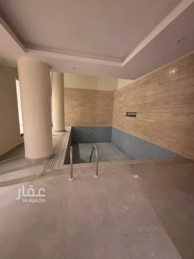 فيلا 5 غرف في الملقا 28
