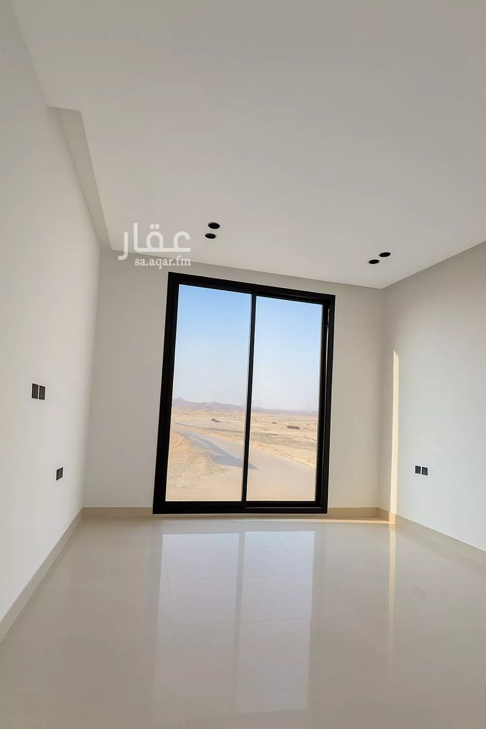 6 bedroom apartment in Al Janadriyah 5