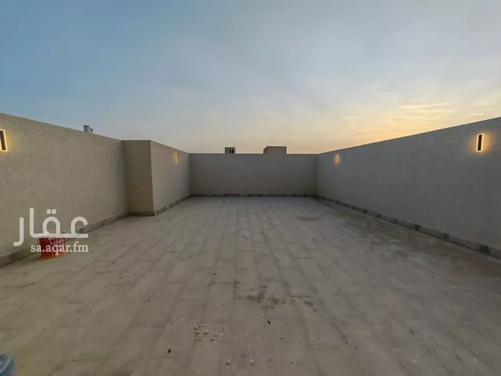 4 bedroom duplex in Al Narjis 14
