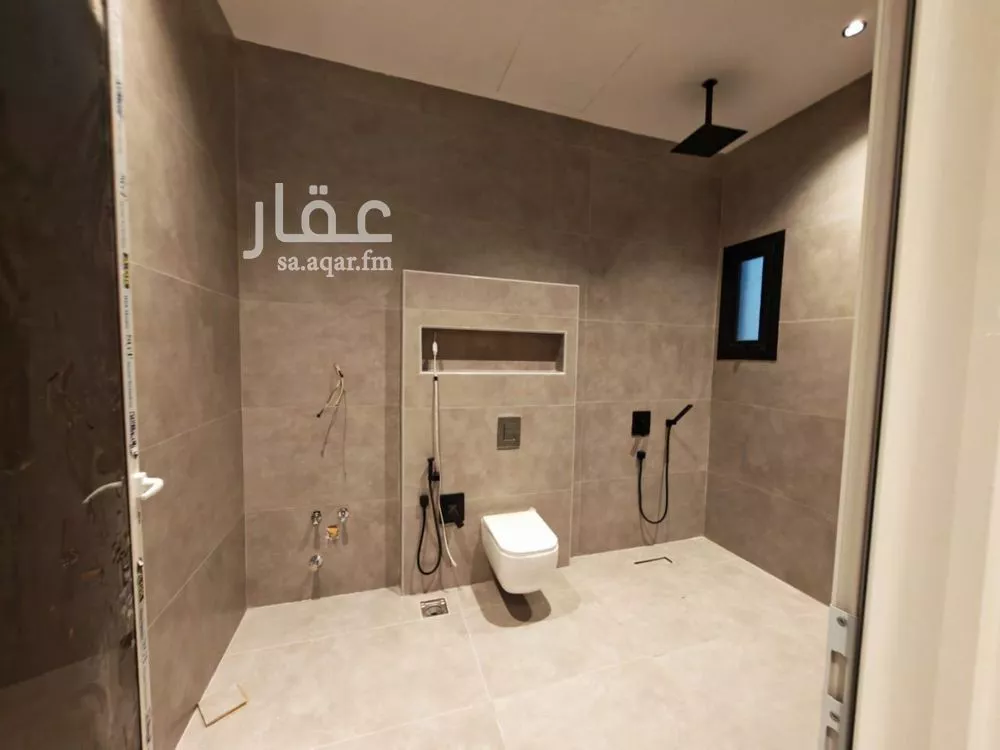 4 bedroom duplex in Al Narjis 20