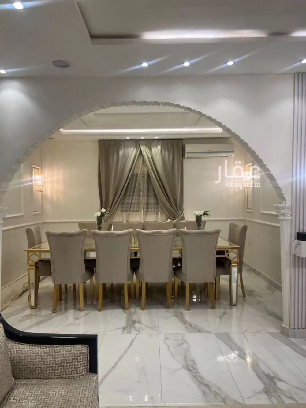 8 bedroom villa in Al Rimal 4