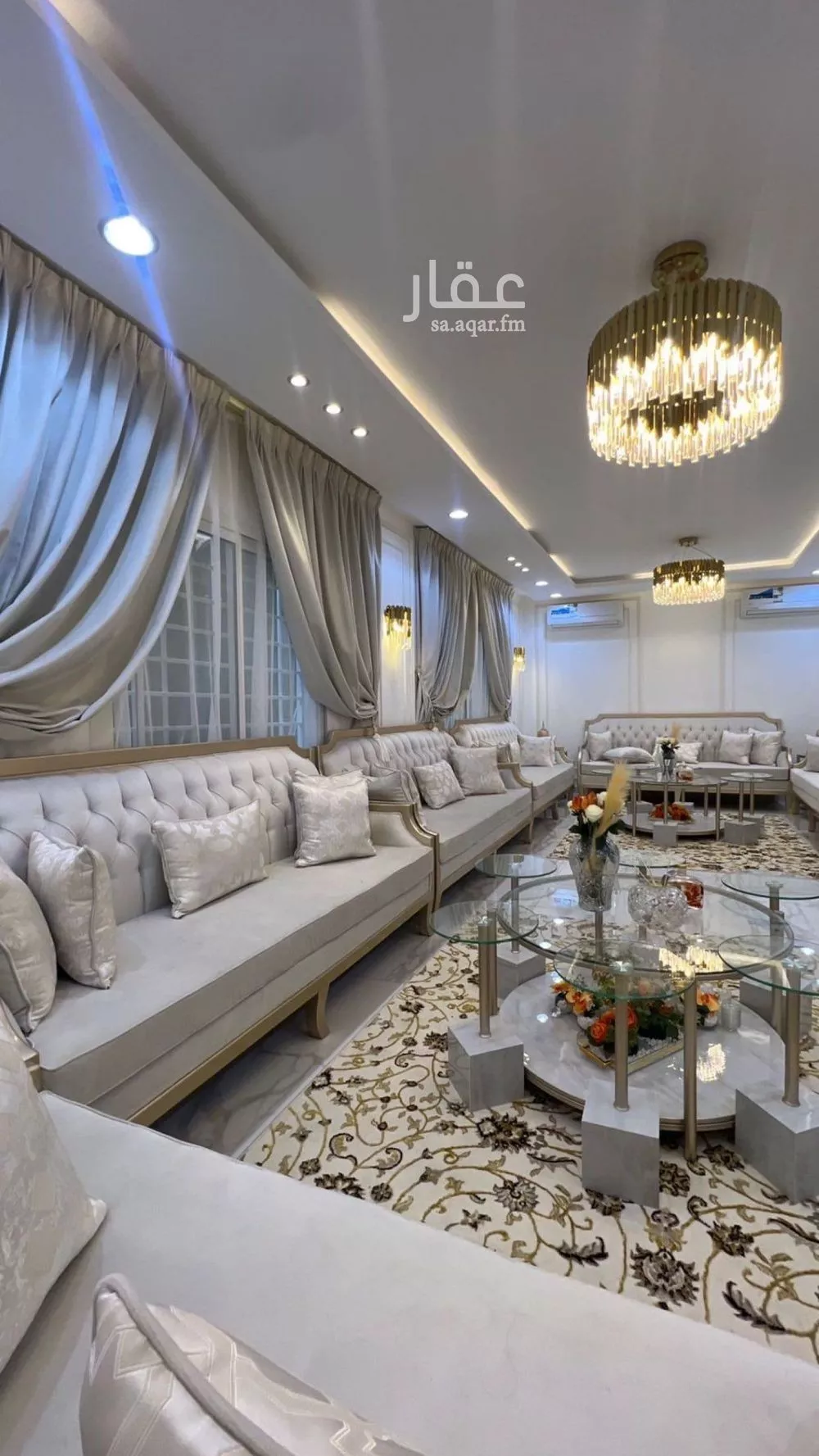 8 bedroom villa in Al Rimal 5