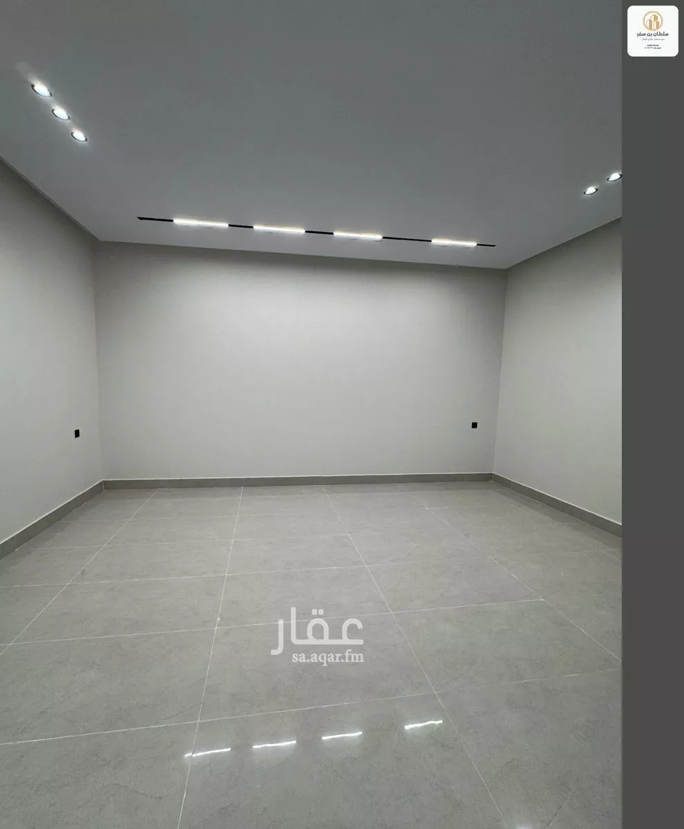 فيلا 12 غرف في الشرق 2
