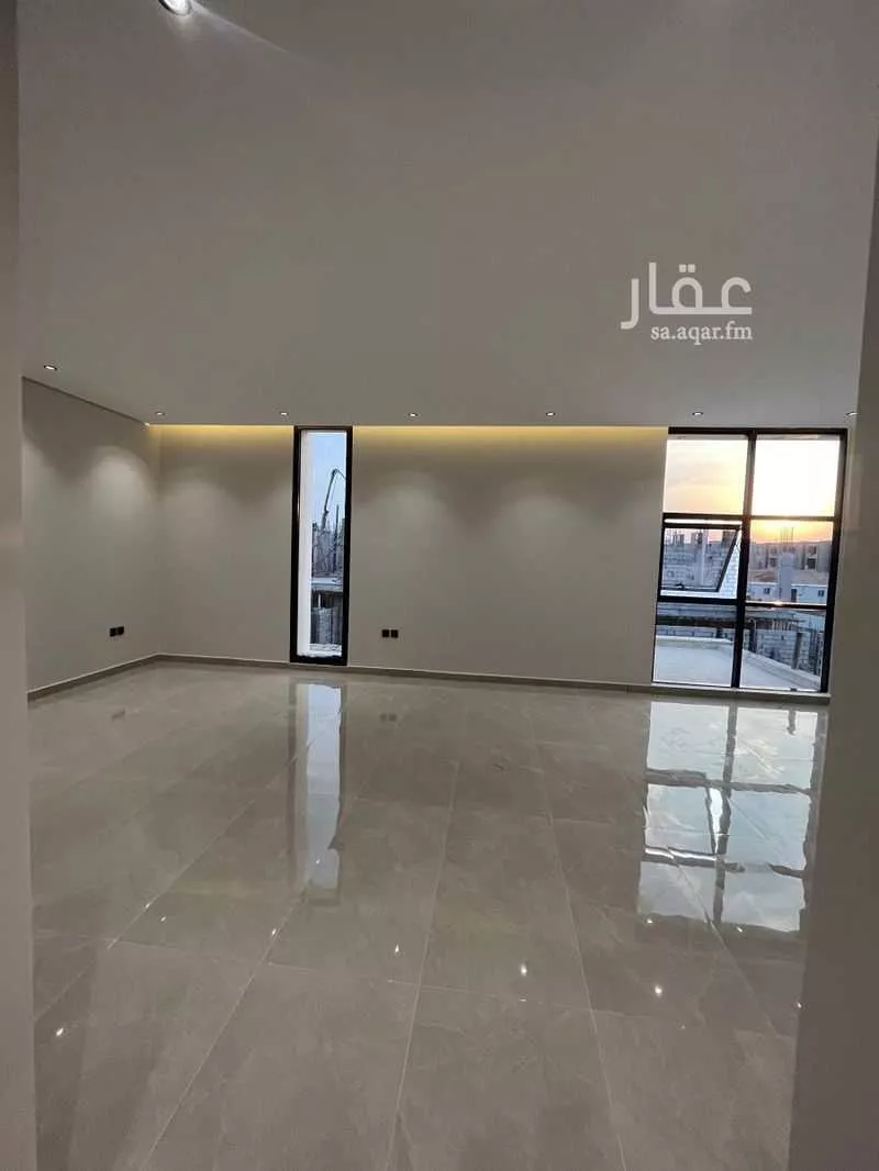 فيلا 5 غرف في الرمال 15