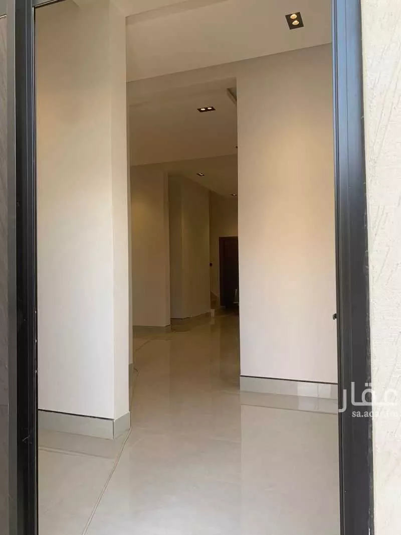 9 bedroom villa in Al Yarmouk 3